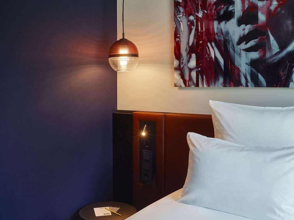 Tribe Baden-Baden Hotell Rom bilde